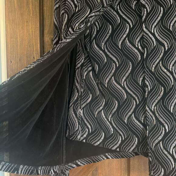 ‎Jump - Picture 3 of 6